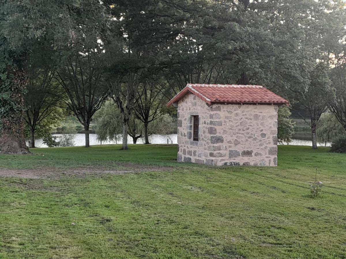 Montrollet Auberge La Marchadaine מראה חיצוני תמונה